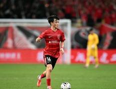 乐动体育-赛地聚焦：亚冠冲刺阶段热度飙升，亚特兰大防线松动，气氛紧张，控场能力受关注的简单介绍